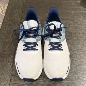 FootJoy Flex Golf Shoes - Stratolite foam